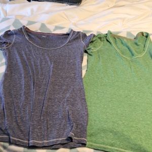 Gap t shirts Small purple and green